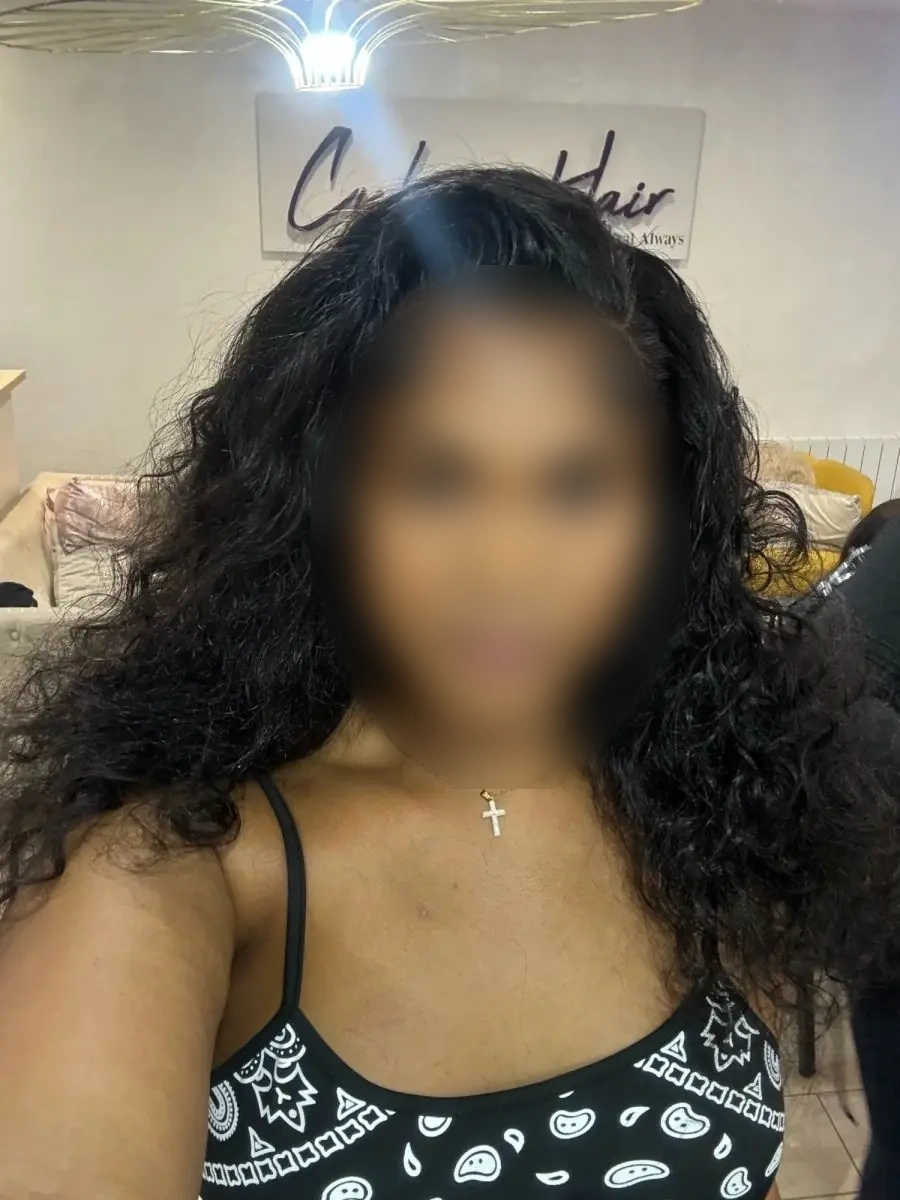 Cherche homme charmant et chaud